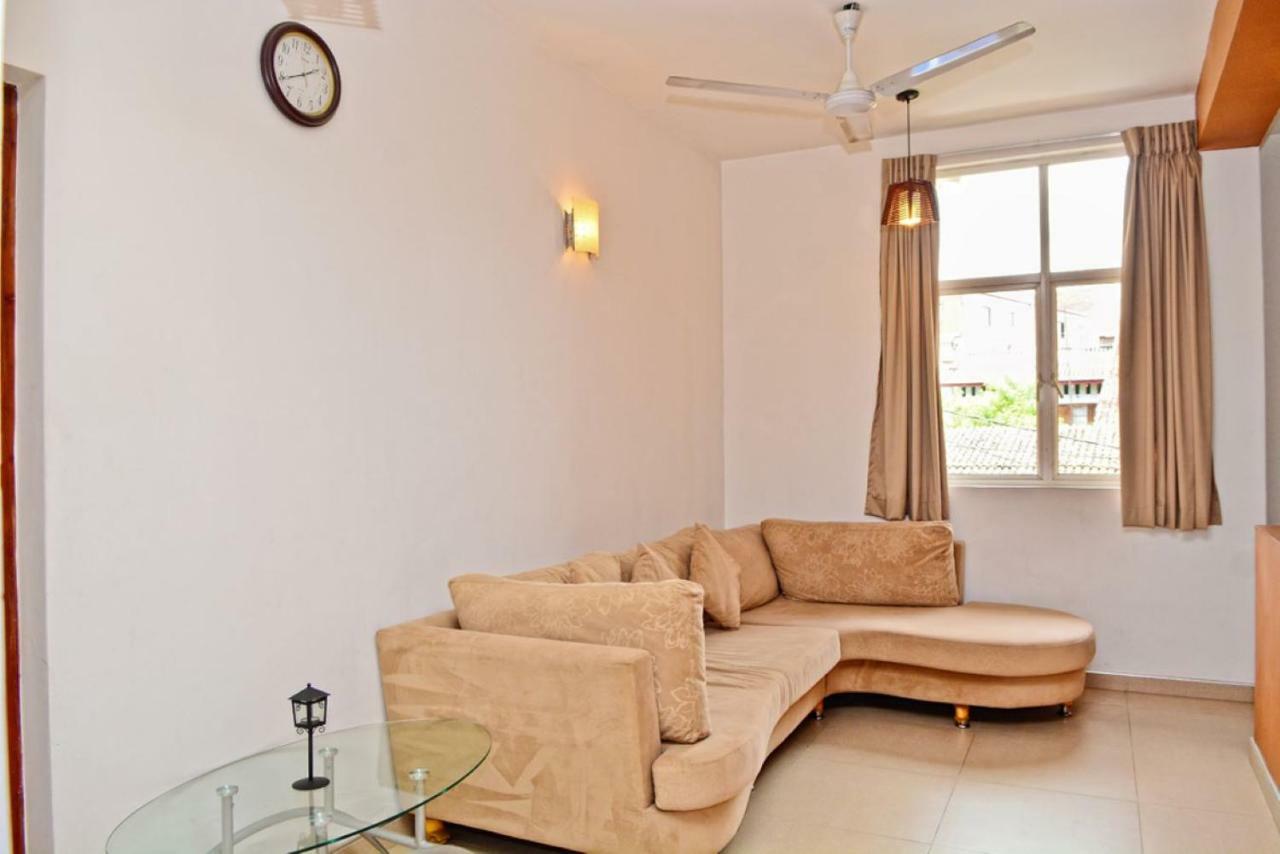 Furnished Apartment At Colombo Suburbs Nawala 拉夏吉里雅 外观 照片