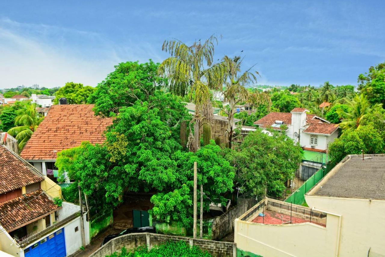 Furnished Apartment At Colombo Suburbs Nawala 拉夏吉里雅 外观 照片